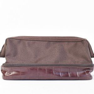 NWOT Beis The Dopp Cosmetics Case - Espresso Croc